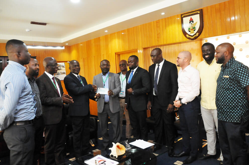 Management of IcyCup Presents GH₵ 50,000 to the University