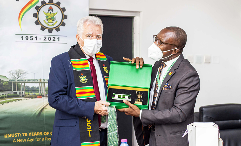Diplomats from Hungary Pay a Visit to KNUST