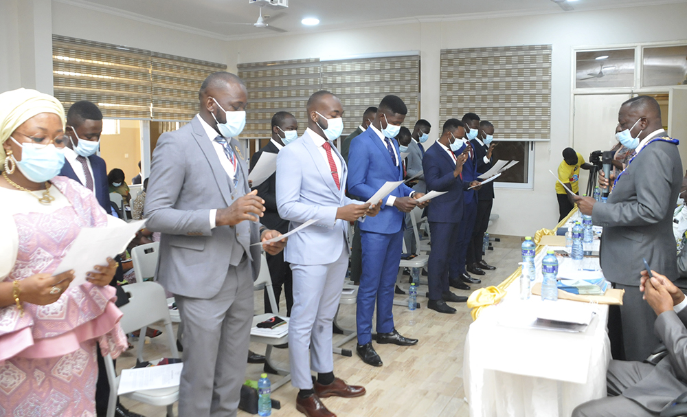 Fourteen Newly Qualified Veterinary Doctors inducted 