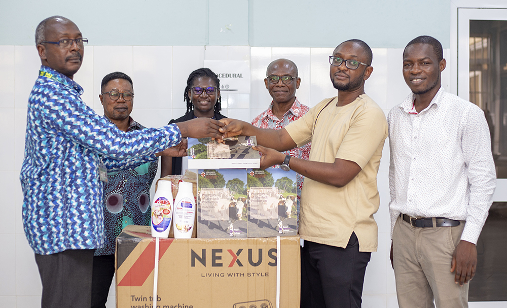 SVM Class of 2018 Gives Back to their Alma Mata
