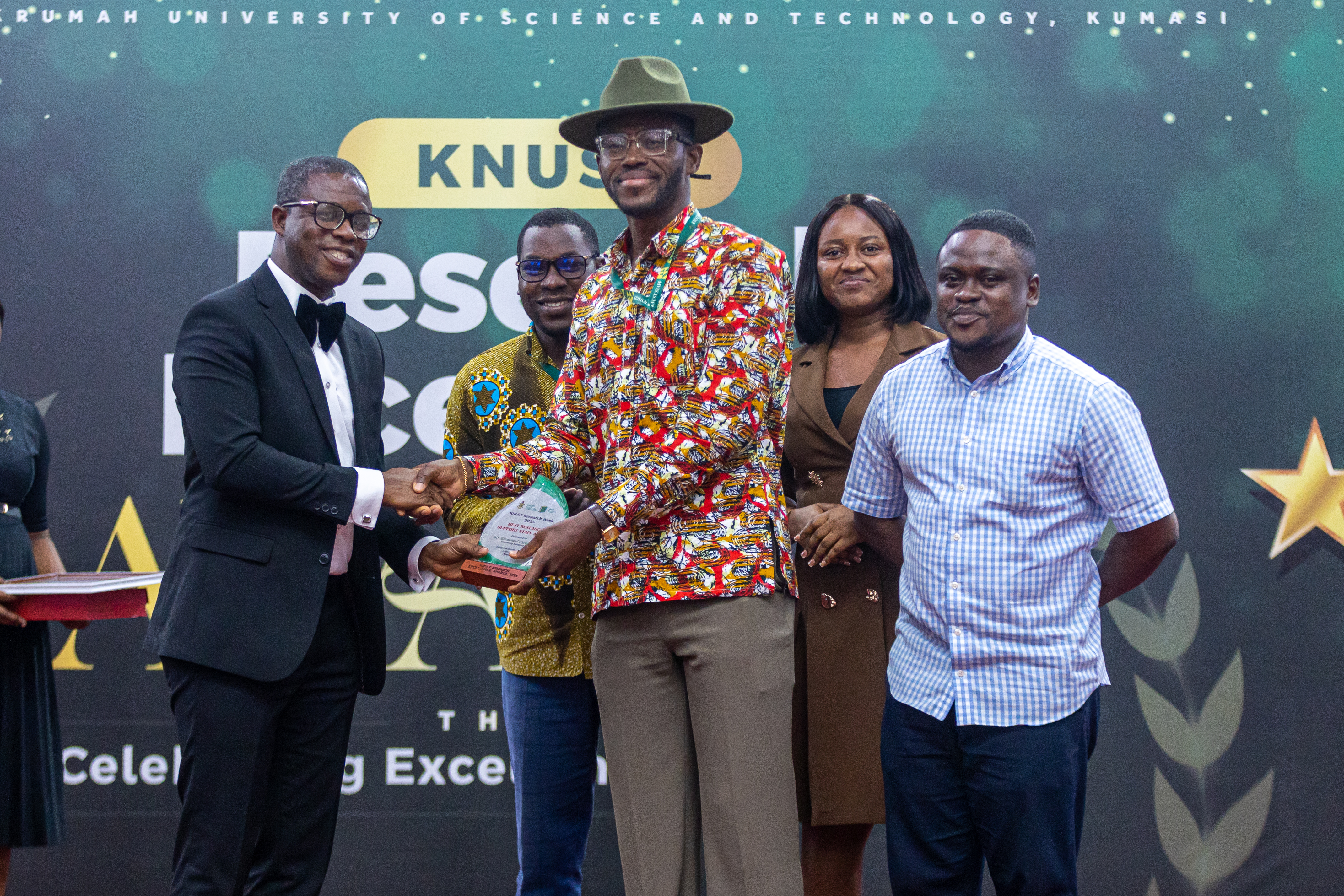 Mr. Emmanuel Kwasi Debrah was recognised as Best Research Support Staff.