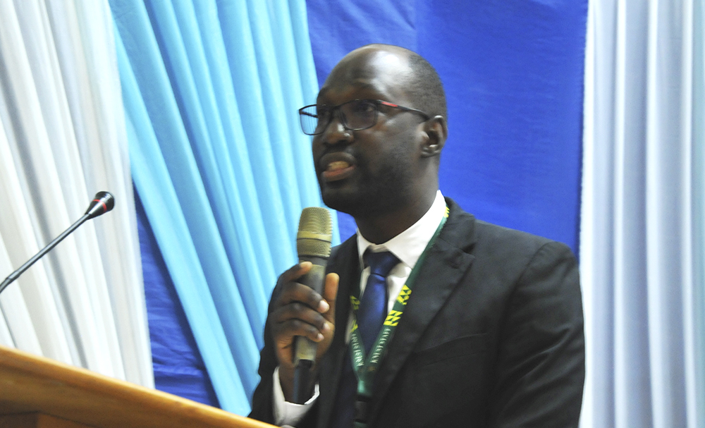 Dr. Kwadwo Owusu Akuffo