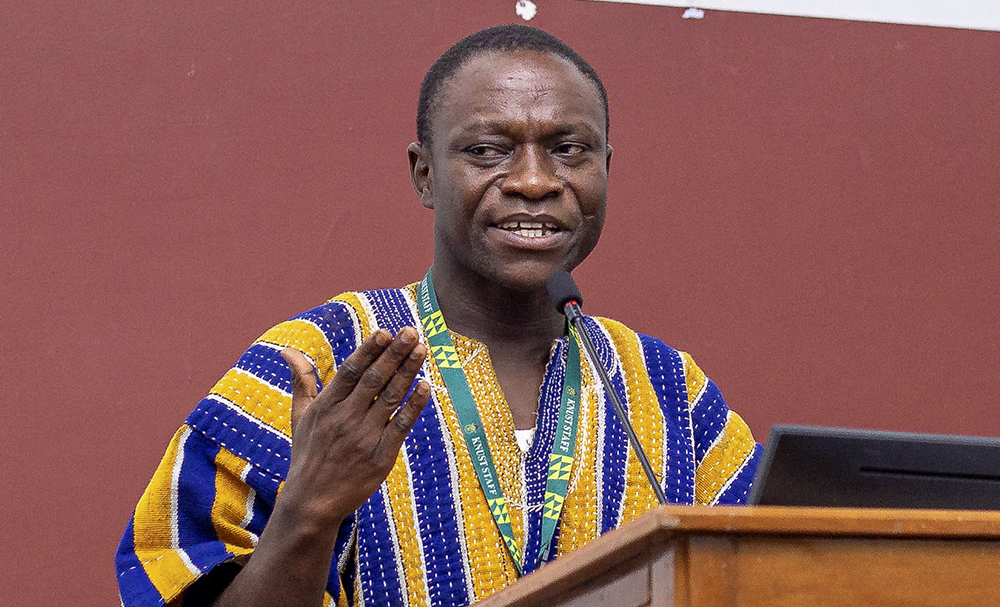 Dr. Osei Yaw Akoto