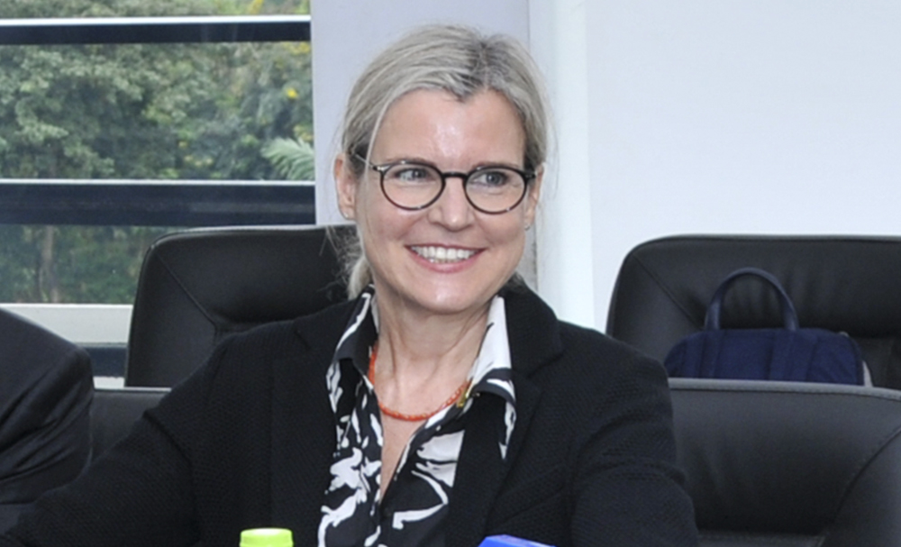 Professor Dr. Juliane Winkelmann