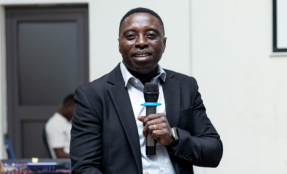 Dr. Bright Asante, lead facilitator,