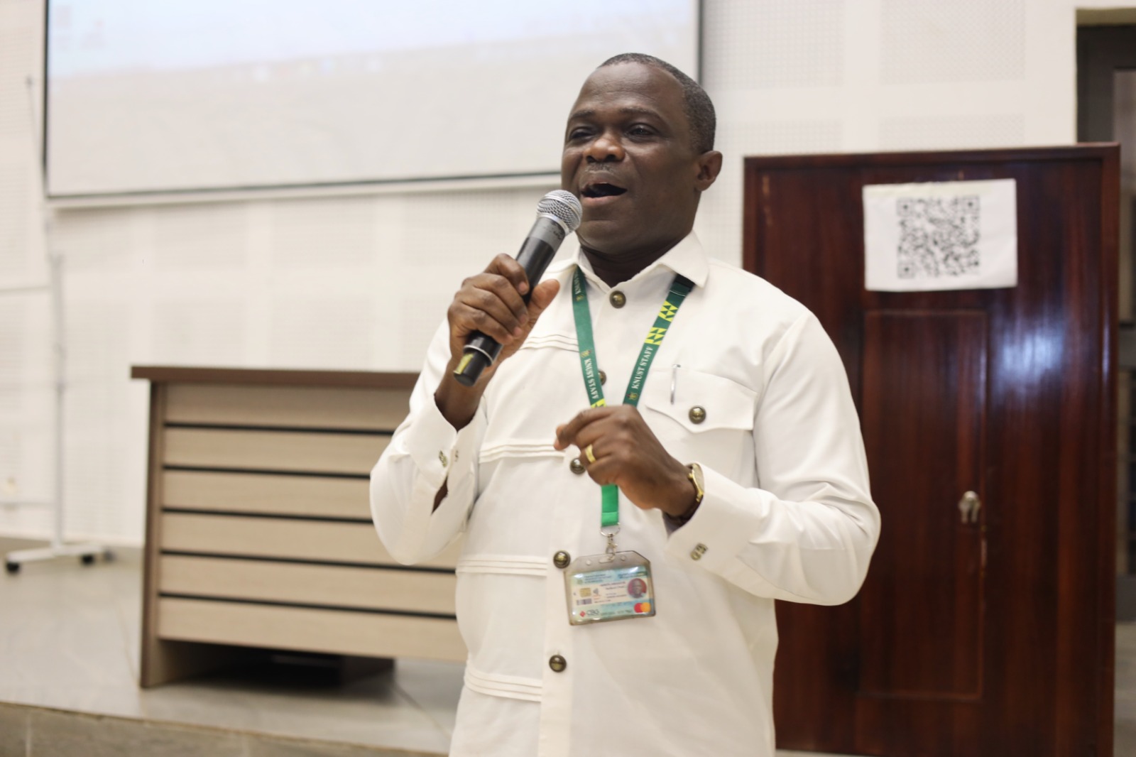 Deputy Director of Student Affairs (Housing and Welfare), Professor Samuel Amos-Abanyie