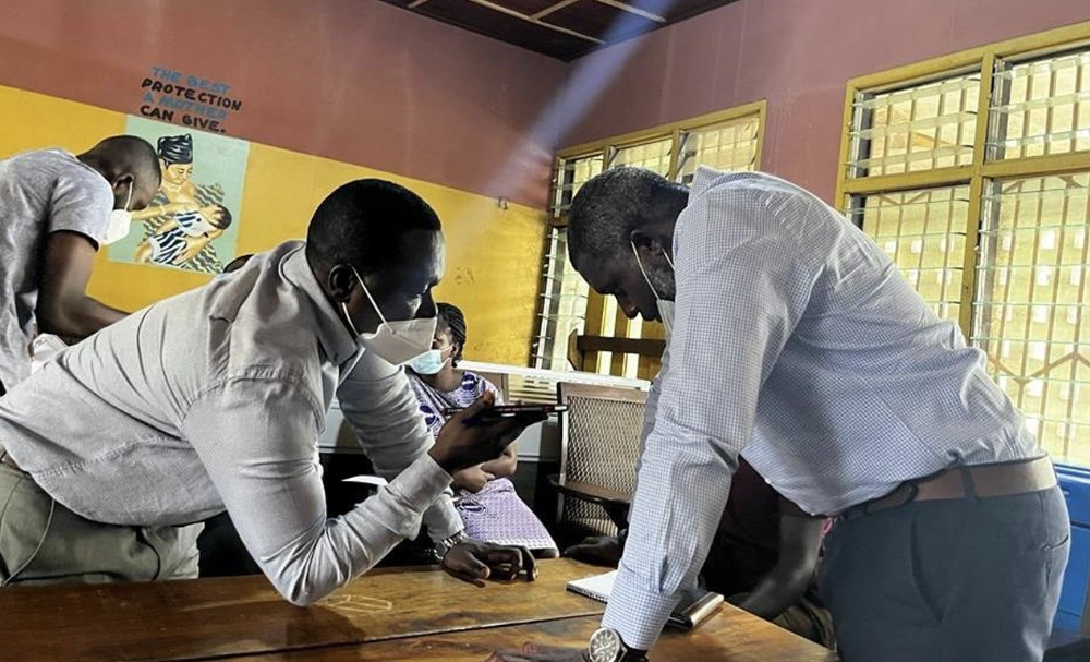 Dr John Amuasi working with Ghana Health Service on contact tracing during the Marburg outbreak in Ghana | Photo credit GHID-KCCR