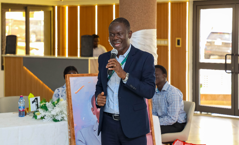 Registrar Andrews Boateng honoured as he retires from KNUST 2 ss