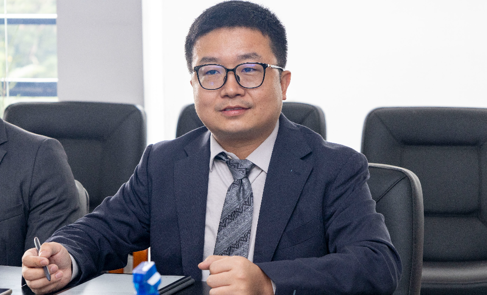 Mark Qin, Director of Enterprise Business Group (EBG) at Huawei