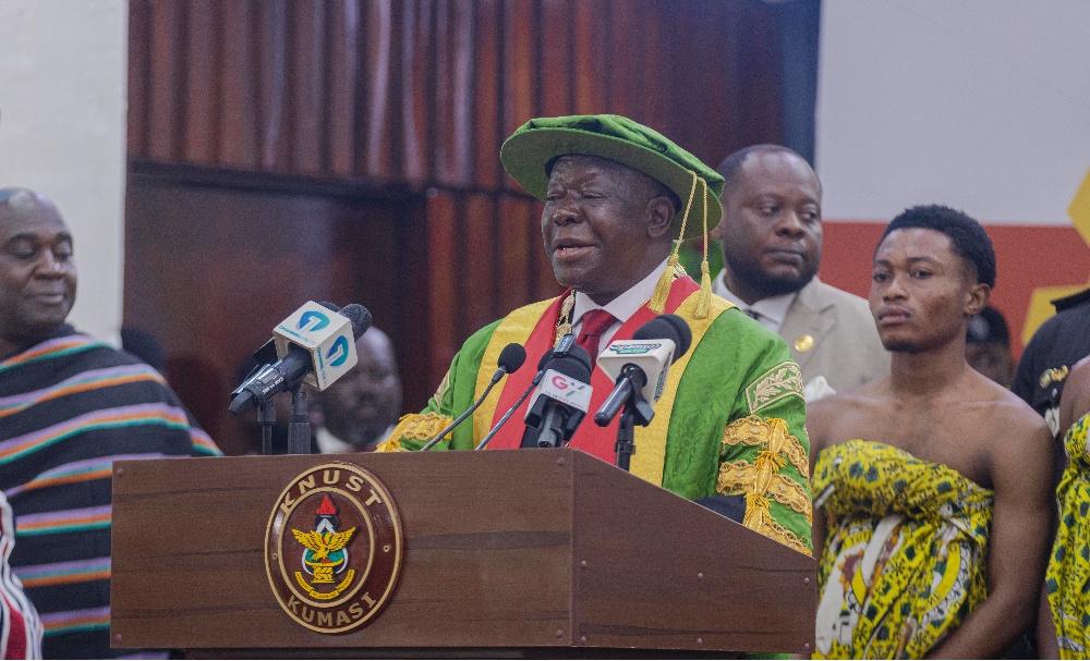 Otumfuo Osei Tutu II