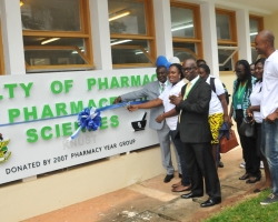 Pharmacy alumni donates to knust featured image