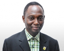 Professor Ahadzie Receives Elsevier International Journal Award 