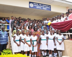 College of Science and Partners Holds Science and Technology Seminar for Girls 