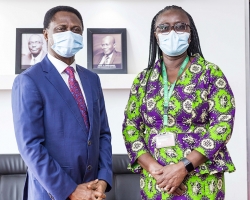 Chairman of CoP Pays Courtesy Call on Vice-Chancellor