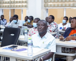 SVM Train Farmers and Veterinary Staff