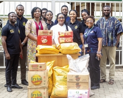 GNPC Foundation Scholars Donate to KNUST Food Bank